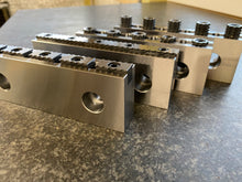 Load image into Gallery viewer, Gorilla Jaws with 1 inch Grippers (1 Inch Jaw)