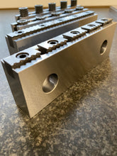 Load image into Gallery viewer, Gorilla Jaws with 1 inch Grippers (1 Inch Jaw)