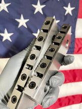 Load image into Gallery viewer, Serrated/ Smooth 1" Inch Gorilla Grippers